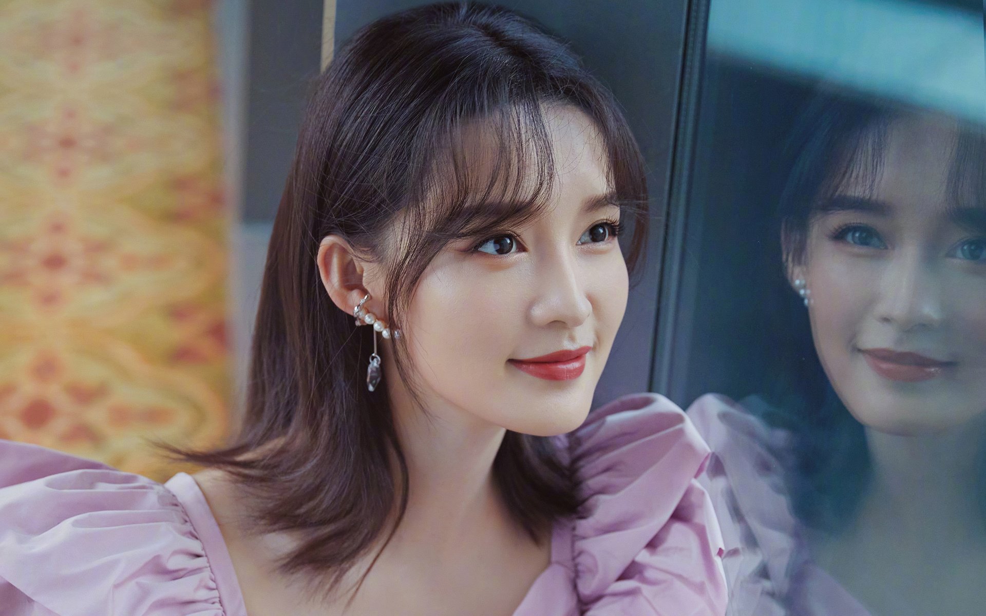 AYX体育官网-“瞬间超越：超车瞬间点燃全场热血”，瞬间超速是什么意思